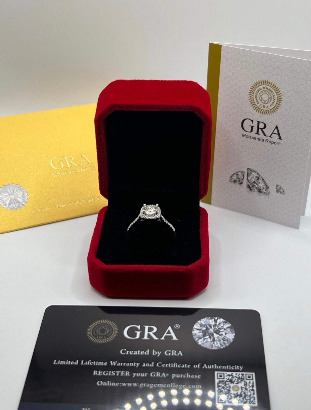 1 Carat Designer VVS1 Moissanite Ring